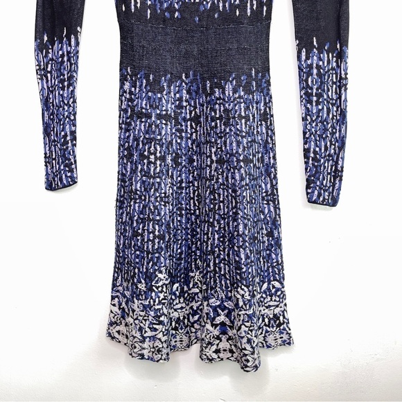 BCBGMAXAZRIA Silk Blend Abstract Printed Long Sleeve Knit Dress Size XS - Picture 5 of 8